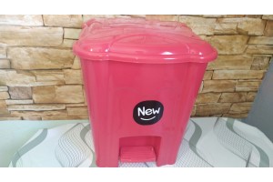 LIXEIRA 10 LITROS VERMELHA