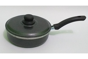 FRIGIDEIRA N°20 COM TAMPA CRAQUEADA