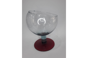 TACA BOCA TORTA VERMELHA